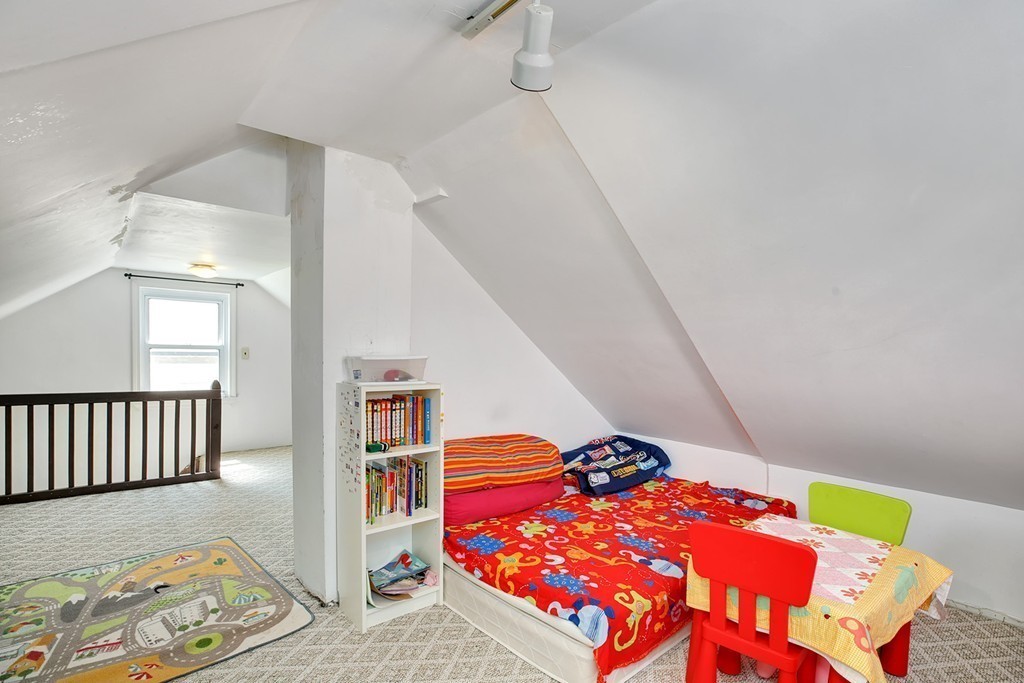 34 Hamilton Road Belmont, MA 02478 - Photo 18 of 25 Gallery Image 18