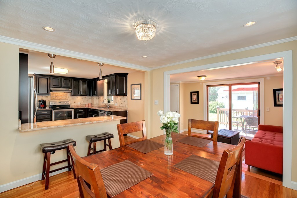 34 Hamilton Road Belmont, MA 02478 - Photo 4 of 25 Gallery Image 4
