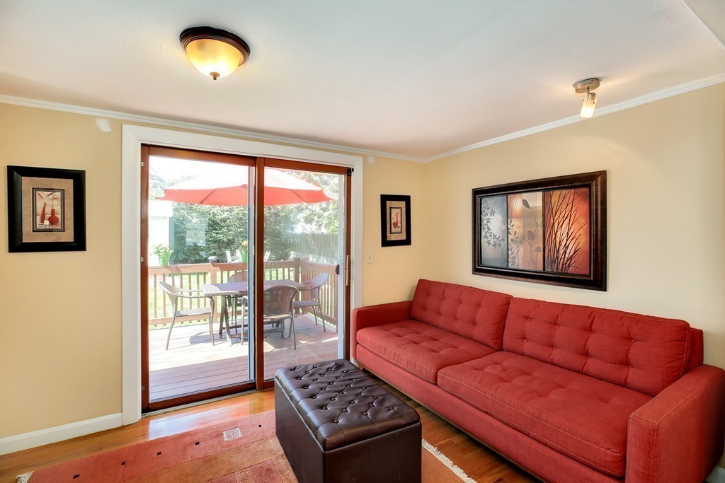 34 Hamilton Road Belmont, MA 02478 - Photo 7 of 25 Gallery Image 7