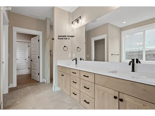 $899,990 | 16221 Northeast 180th Street, Brush Prairie, WA 98606