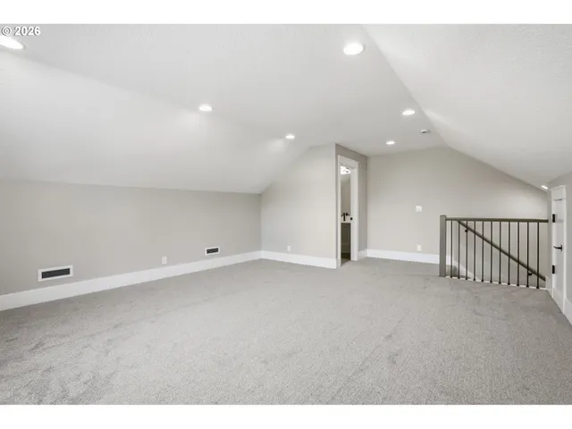 $899,990 | 16221 Northeast 180th Street, Brush Prairie, WA 98606