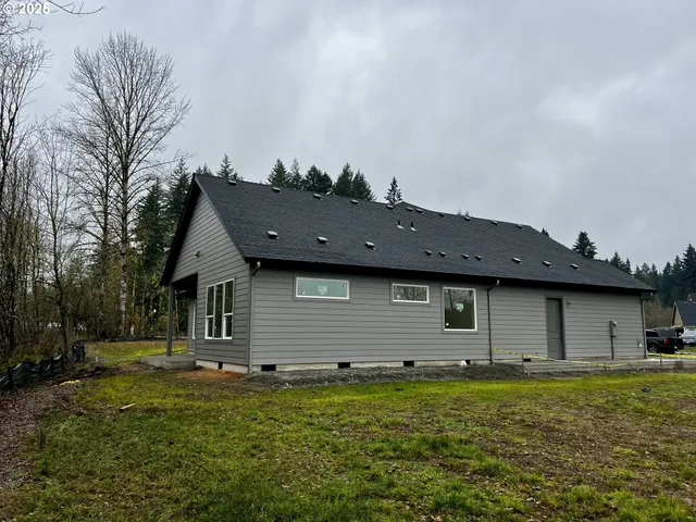 $899,990 | 16221 Northeast 180th Street, Brush Prairie, WA 98606