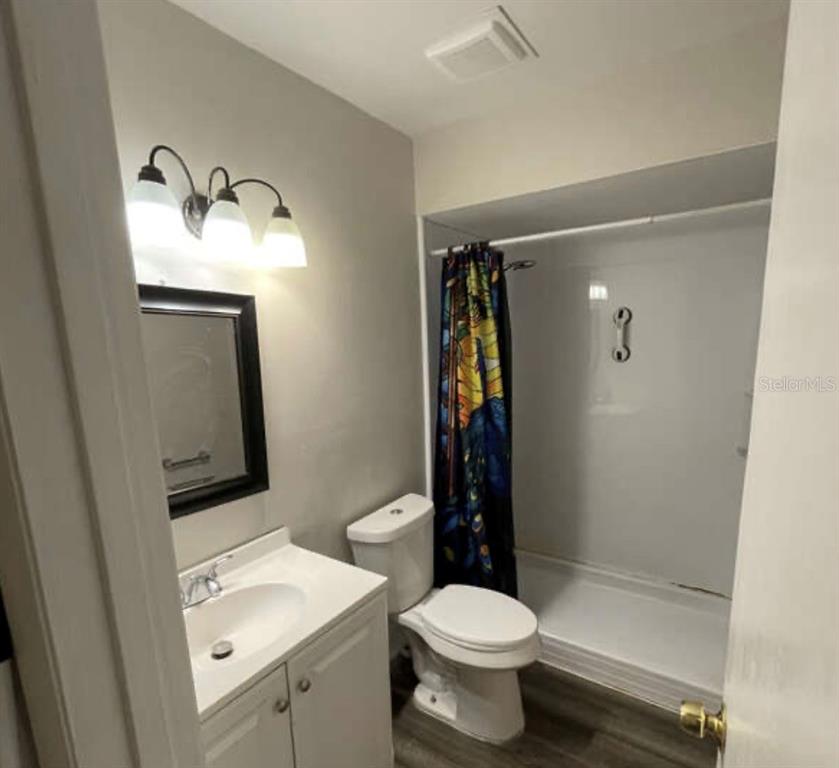 237 Debora Court Altamonte Springs, FL 32701 - Photo 7 of 8 Gallery Image 7