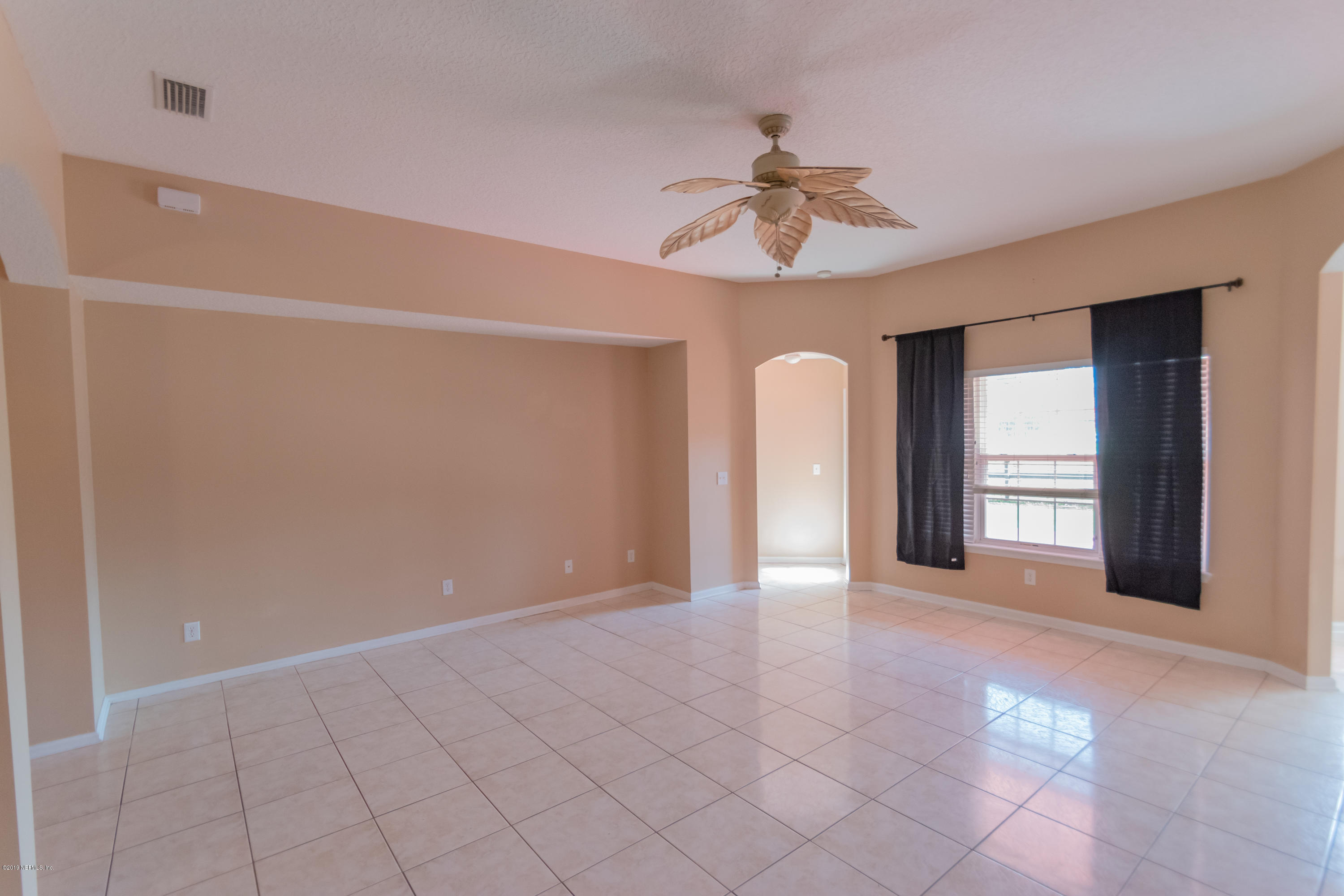 5395 Manning Cemetery Road Jacksonville, FL 32234 - Photo 8 of 62 Large Family Room