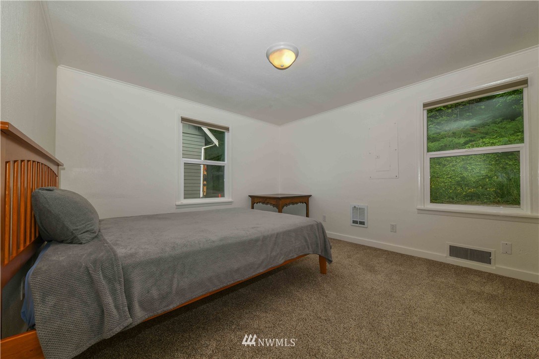 5310 Wonderland Road Snohomish, WA 98290 - Photo 14 of 33