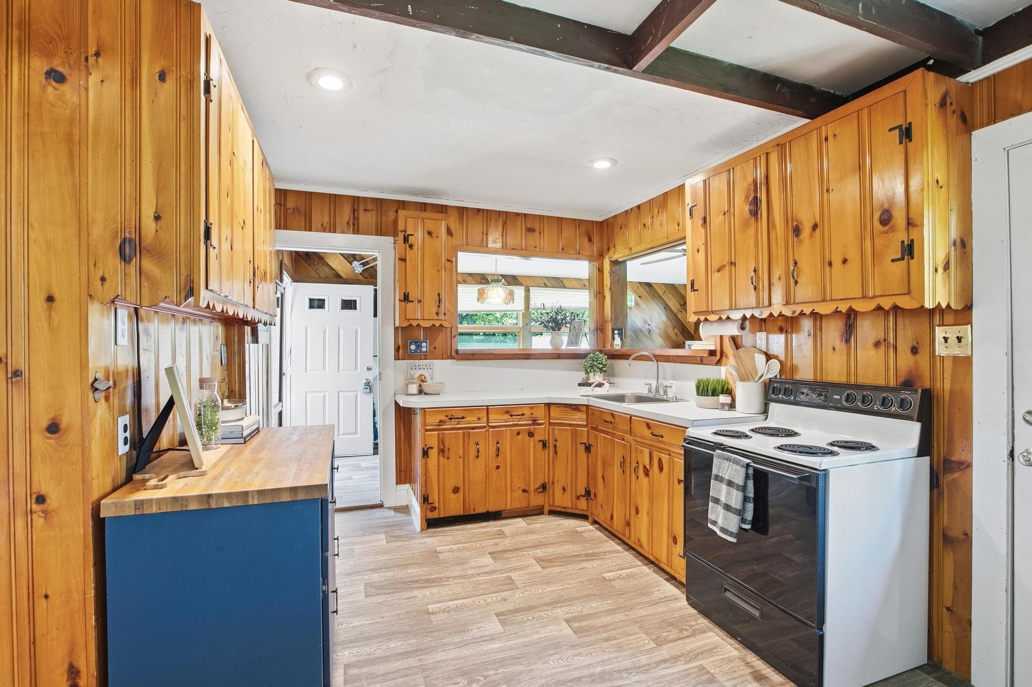 3-5 Cross Street Windham, NH 03087 - Photo 12 of 49