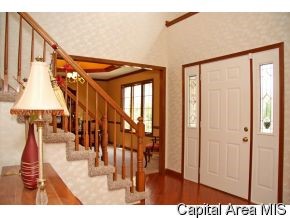 405 Silver Spring Drive Springfield, IL 62702 - Photo 4 of 11