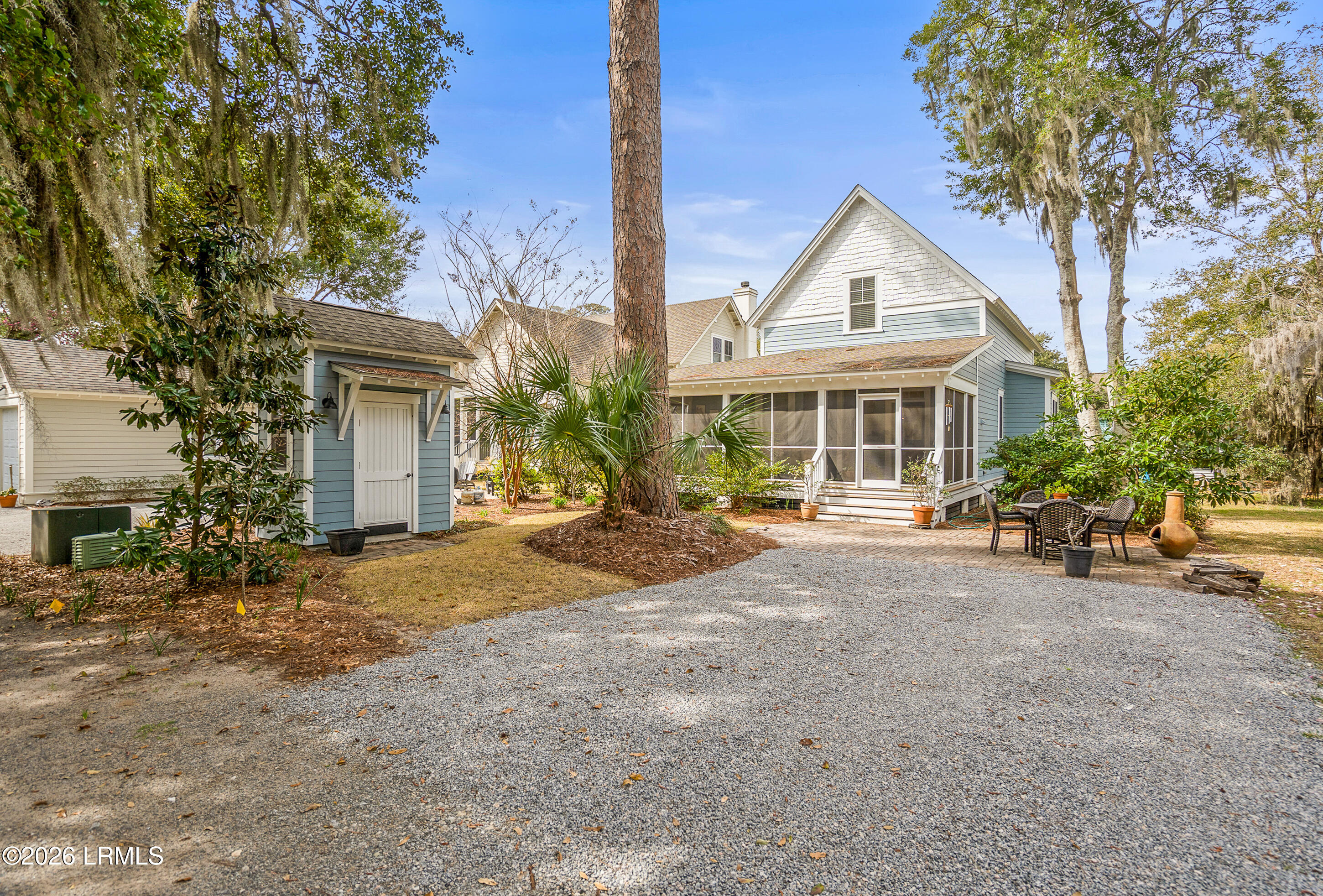 141 Willow Point Road Beaufort, SC 29906 - Photo 7 of 43 DSC01754-28.jpg-FULL.JPG-FULL
