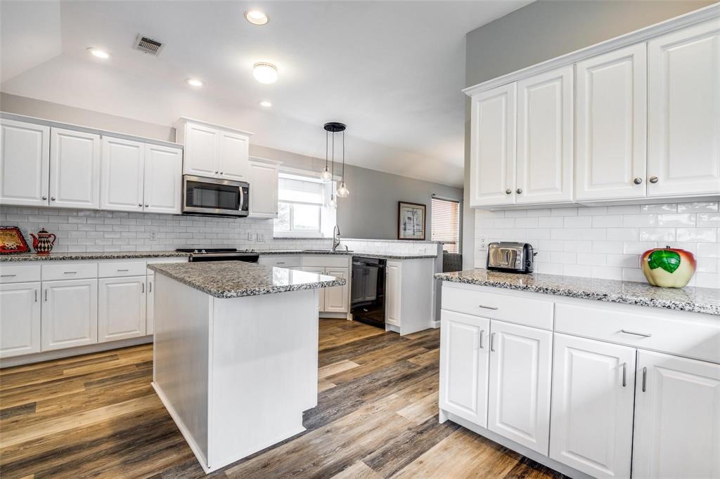 796 Bounds Road Gunter, TX 75058 - Photo 7 of 24 Gallery Image 7