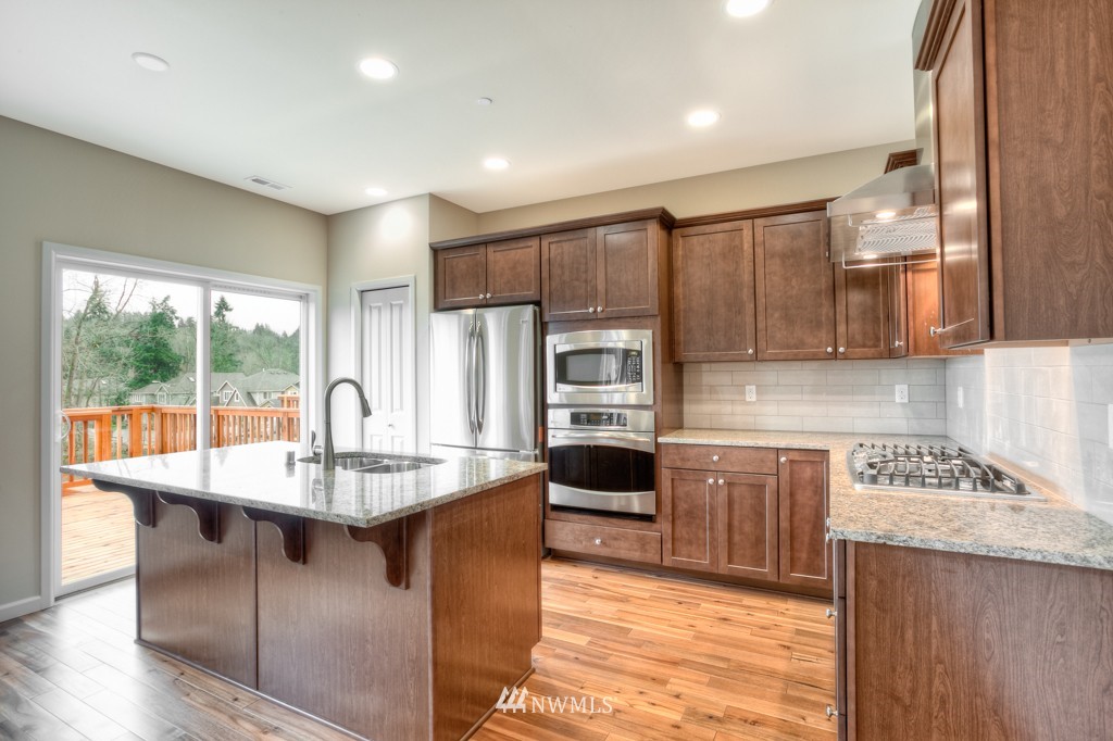 17719 Southeast 189th Street, Unit 42 Renton, WA 98058 - Photo 5 of 17 Gallery Image 5