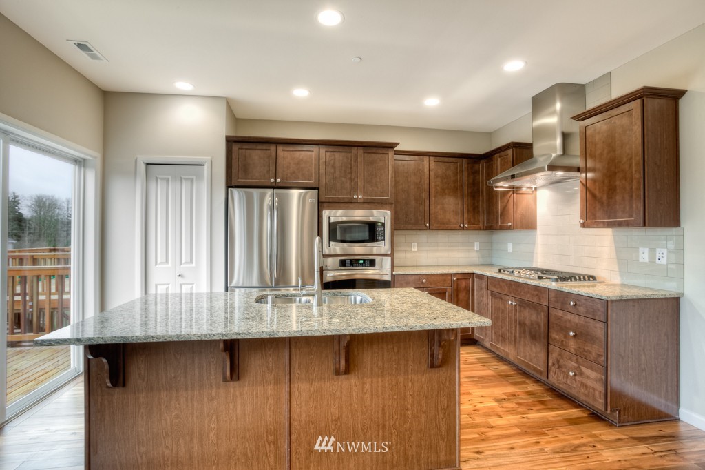 17719 Southeast 189th Street, Unit 42 Renton, WA 98058 - Photo 7 of 17 Gallery Image 7