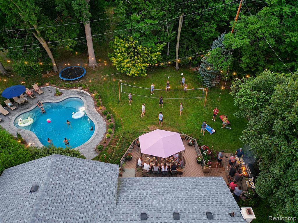 16087 Riverside Street Livonia, MI 48154 - Photo 16 of 46 Gallery Image 16