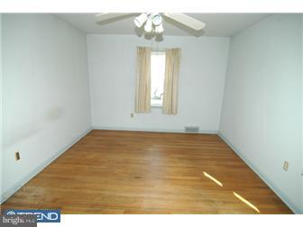 21 Valley Road Wyomissing, PA 19610 - Photo 8 of 12 Gallery Image 8