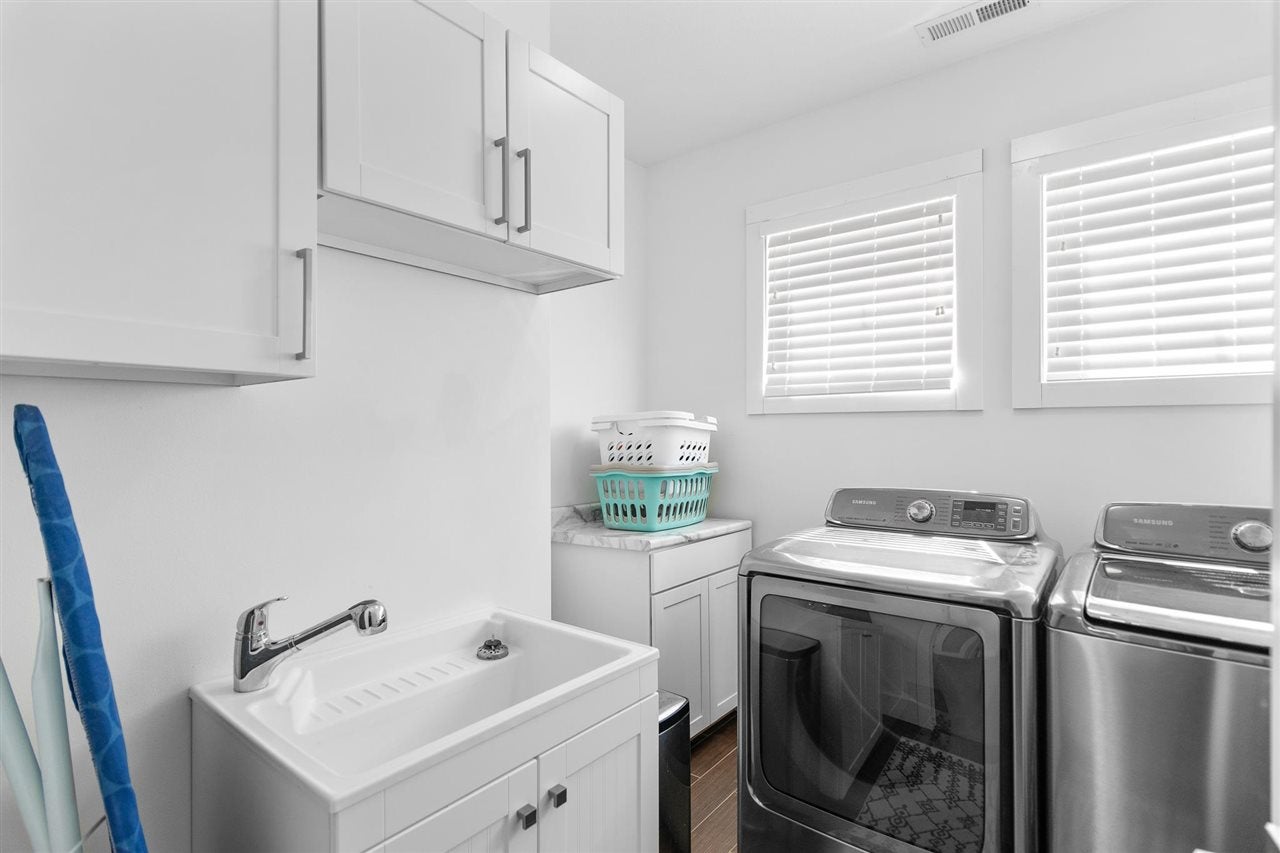 912 Wood Lily Road Solon, IA 52333 - Photo 20 of 46 Gallery Image 20