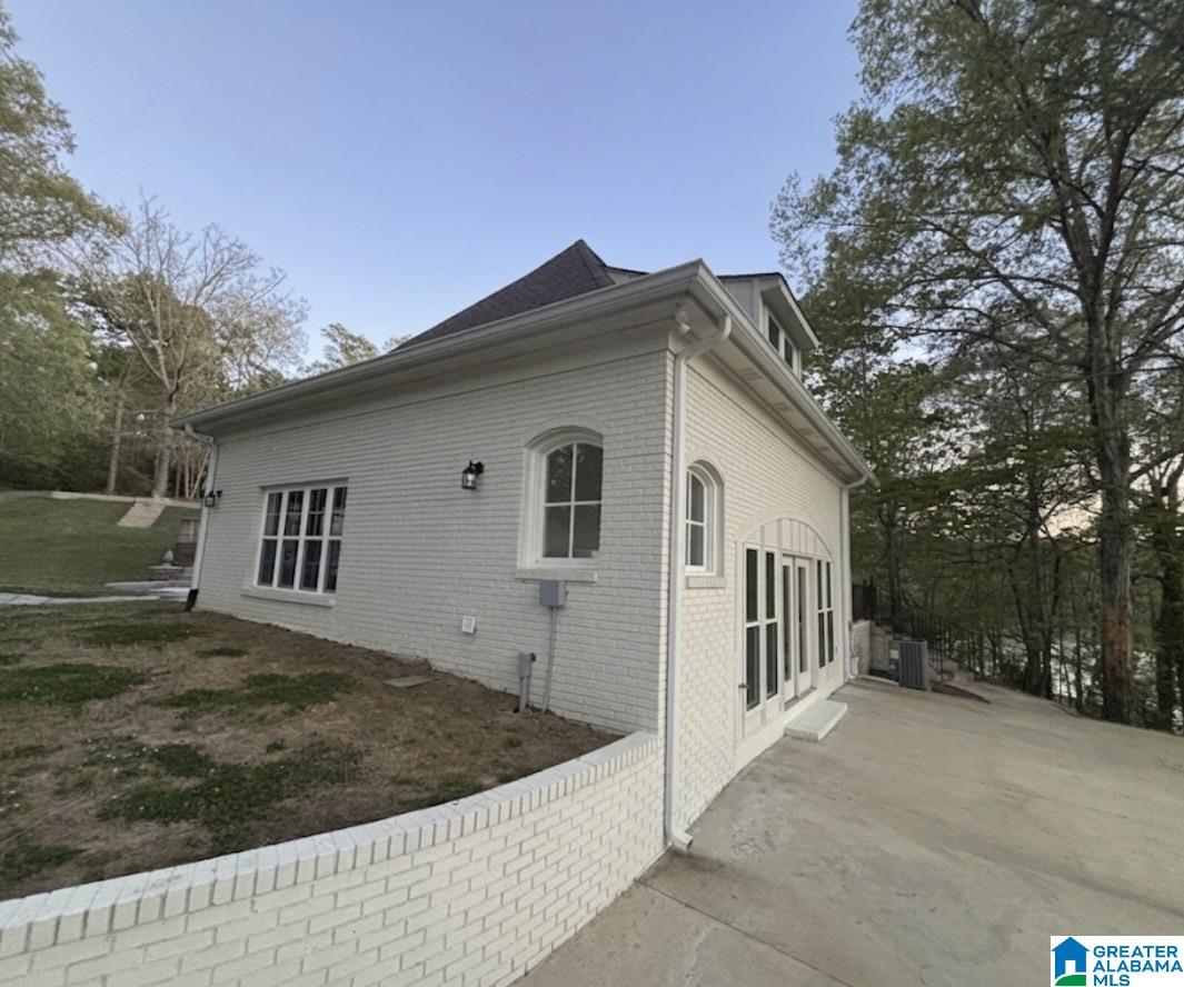 135 Sunset Boulevard Oneonta, AL 35121 - Photo 5 of 92