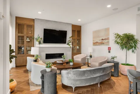 $1,306,500 | 321 31st Avenue North, Unit B13, Nashville, TN 37203