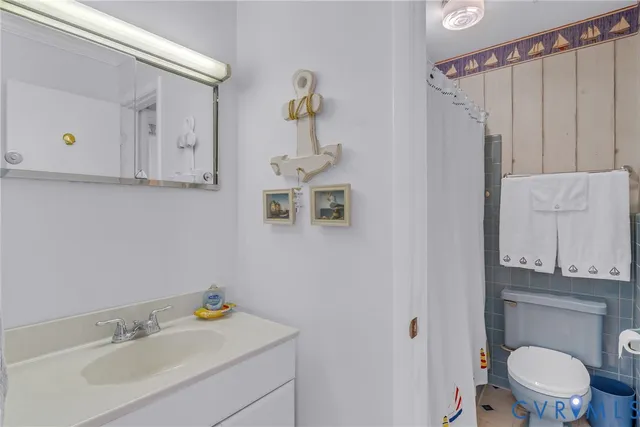 $948,000 | 358 Barn Point Road, Lottsburg, VA 22511