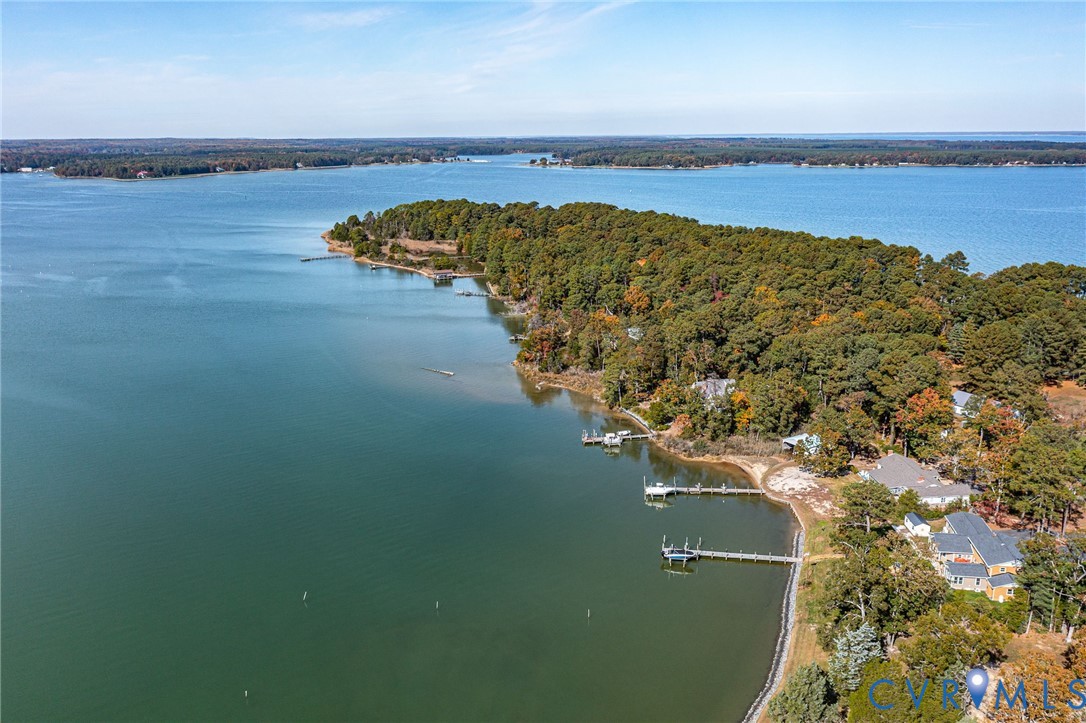358 Barn Point Road Lottsburg, VA 22511 - Photo 31 of 48 an aerial view of a houses