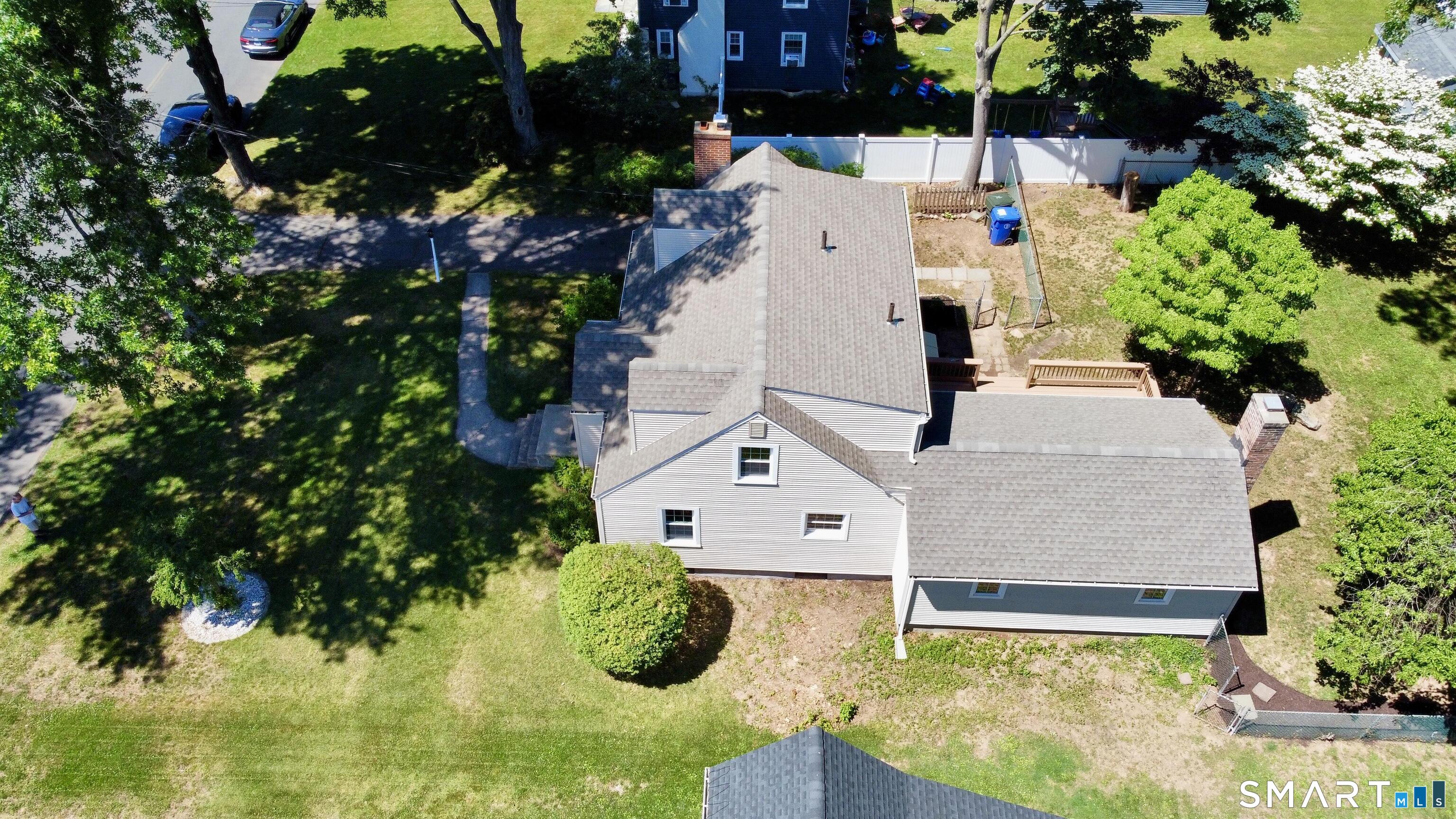 34 Wakeley Road Newington, CT 06111 - Photo 34 of 36