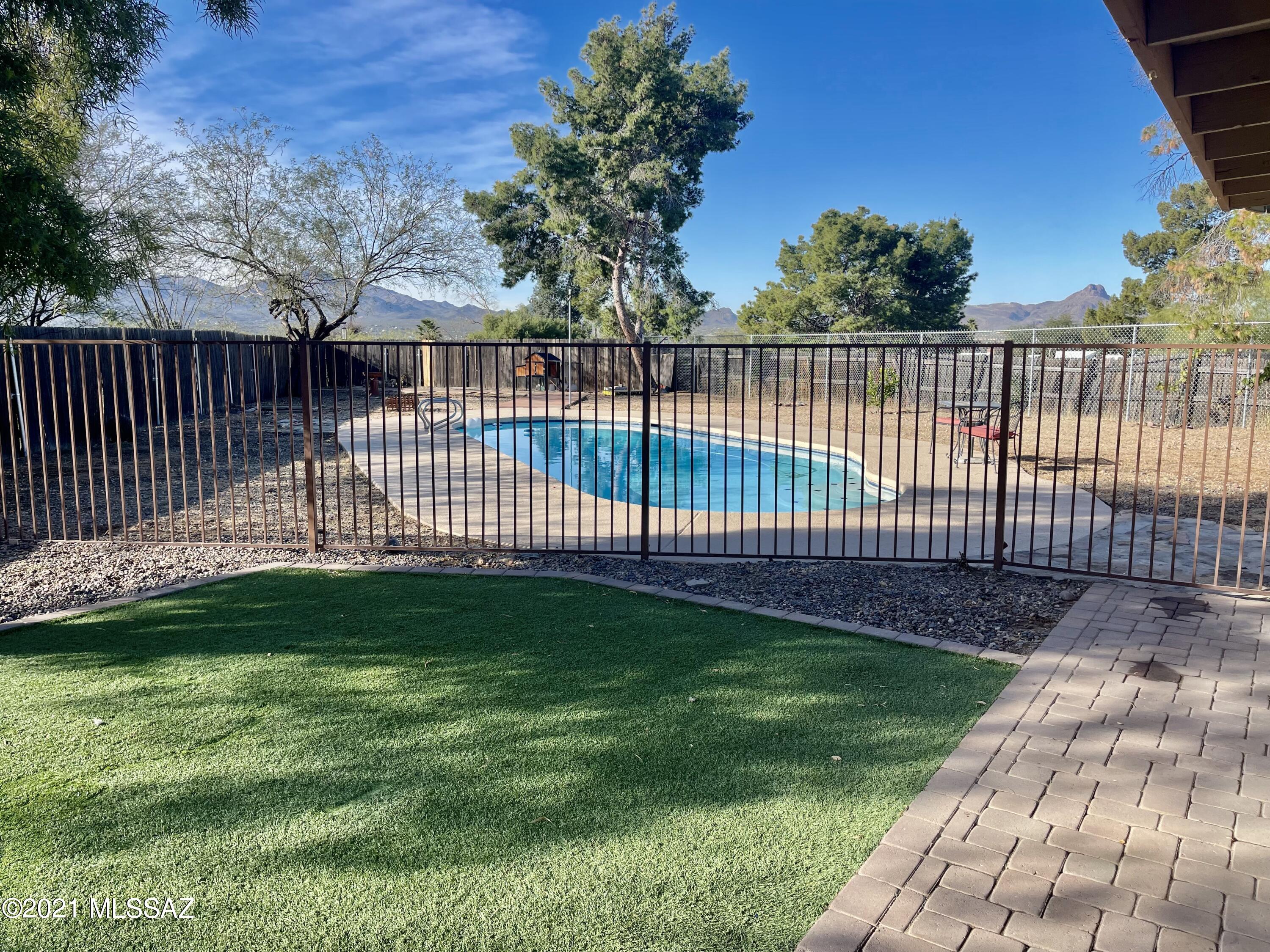 4131 West Massingale Road Tucson, AZ 85741 - Photo 2 of 28
