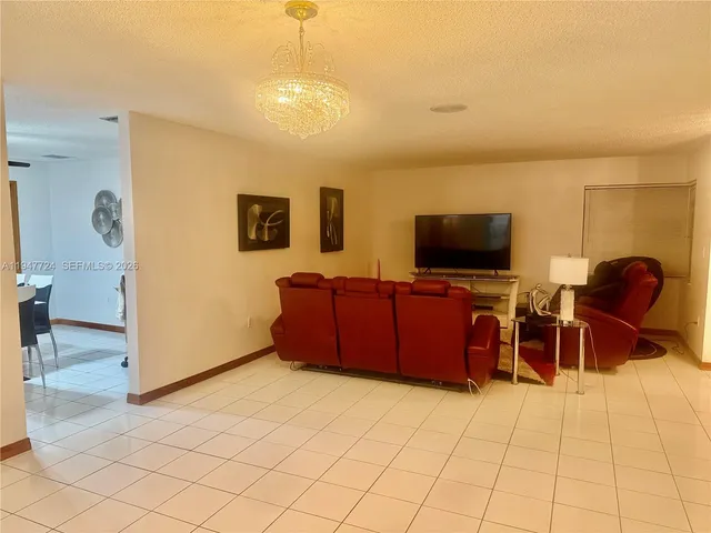 $3,700 | 14690 Southwest 49th Street, Miami, FL 33175