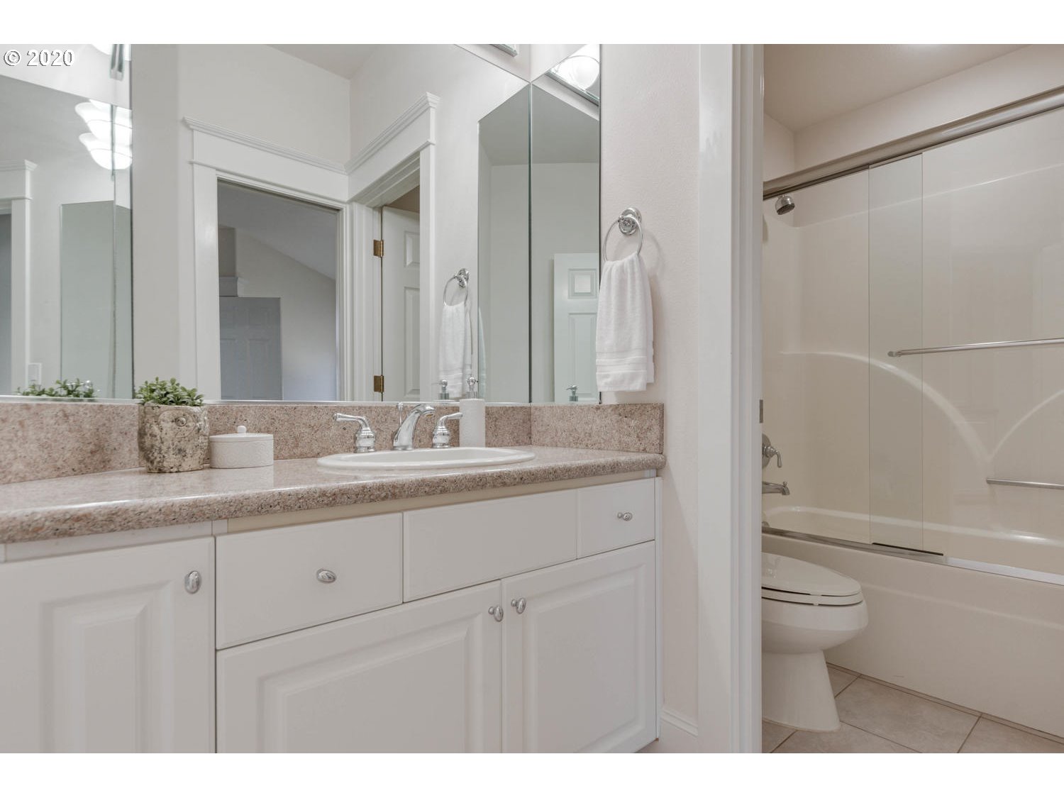 21419 Northwest 11th Avenue Ridgefield, WA 98642 - Photo 25 of 32 Gallery Image 25