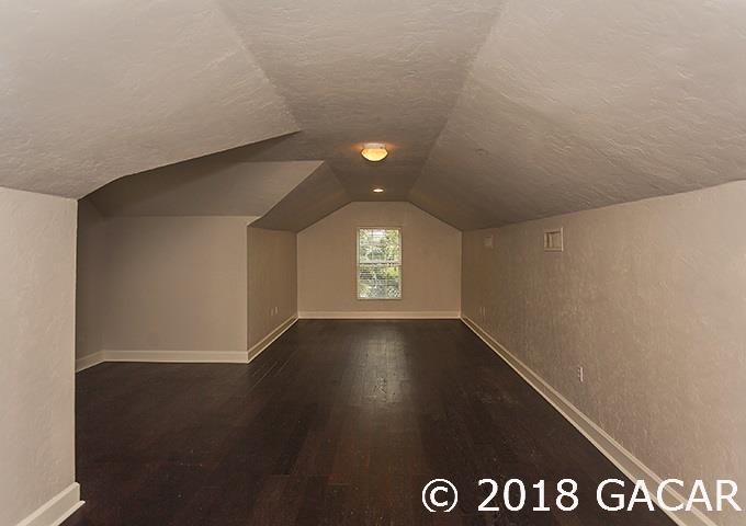 10104 Southwest 17th Place Gainesville, FL 32607 - Photo 17 of 24 Gallery Image 17