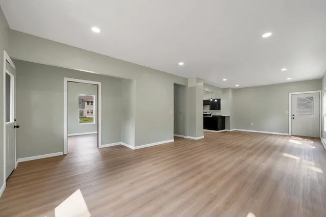 $275,000 | 1301 Garland Street, Allouez, WI 54301