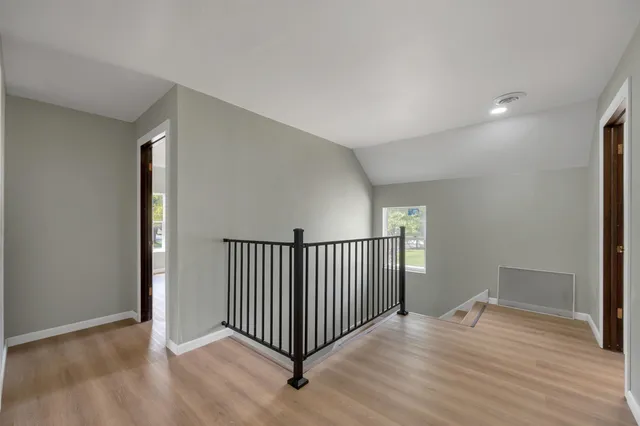 $275,000 | 1301 Garland Street, Allouez, WI 54301