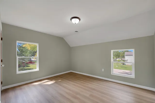 $275,000 | 1301 Garland Street, Allouez, WI 54301