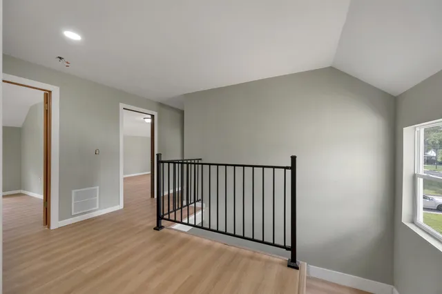 $275,000 | 1301 Garland Street, Allouez, WI 54301