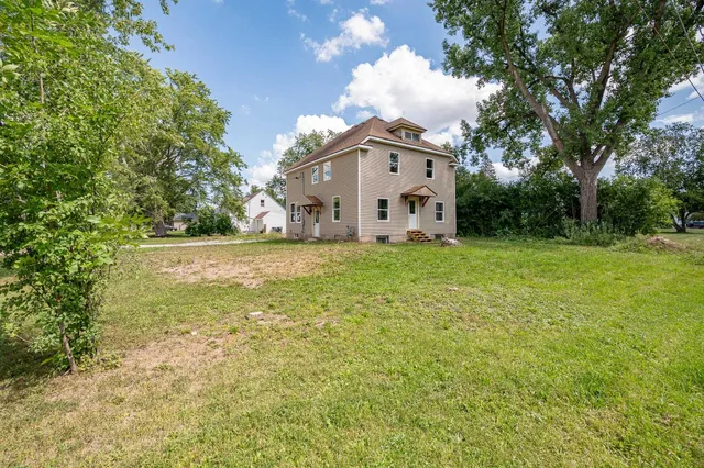 $275,000 | 1301 Garland Street, Allouez, WI 54301