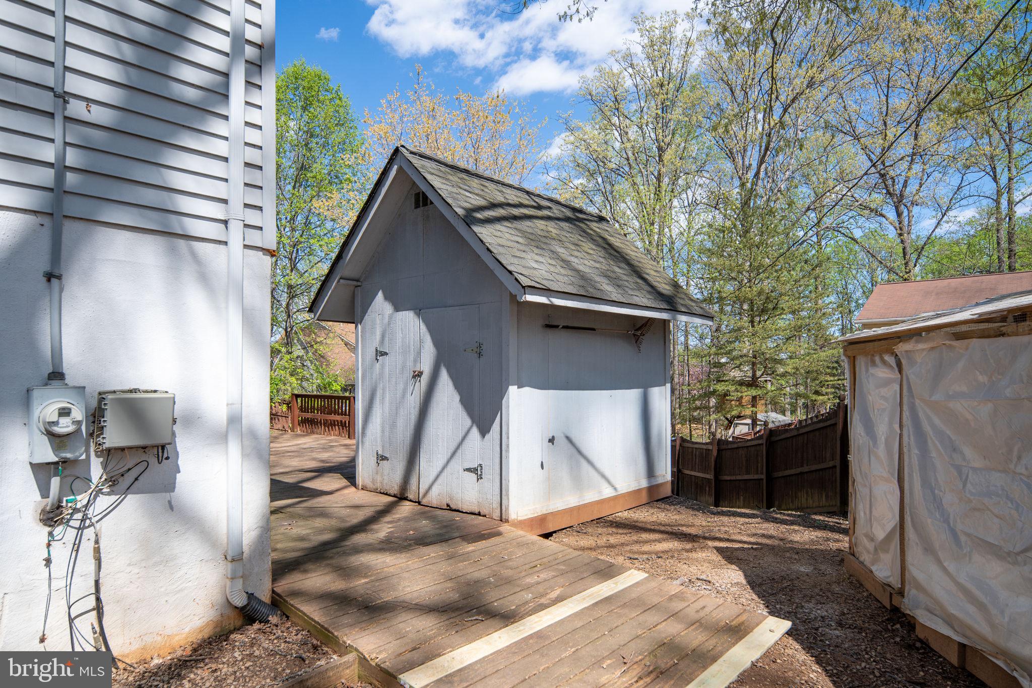 15195 Dyers Road Woodbridge, VA 22193 - Photo 43 of 53 a view of a house with a patio