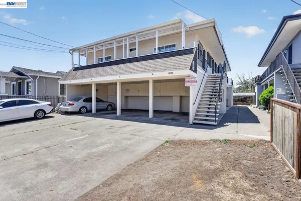 $1,288,888 | 2841 Octavia Street, Oakland, CA 94619