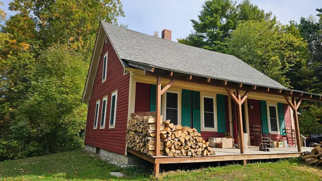 $289,000 | 4964 Vermont Rte 111, Morgan, VT 05853