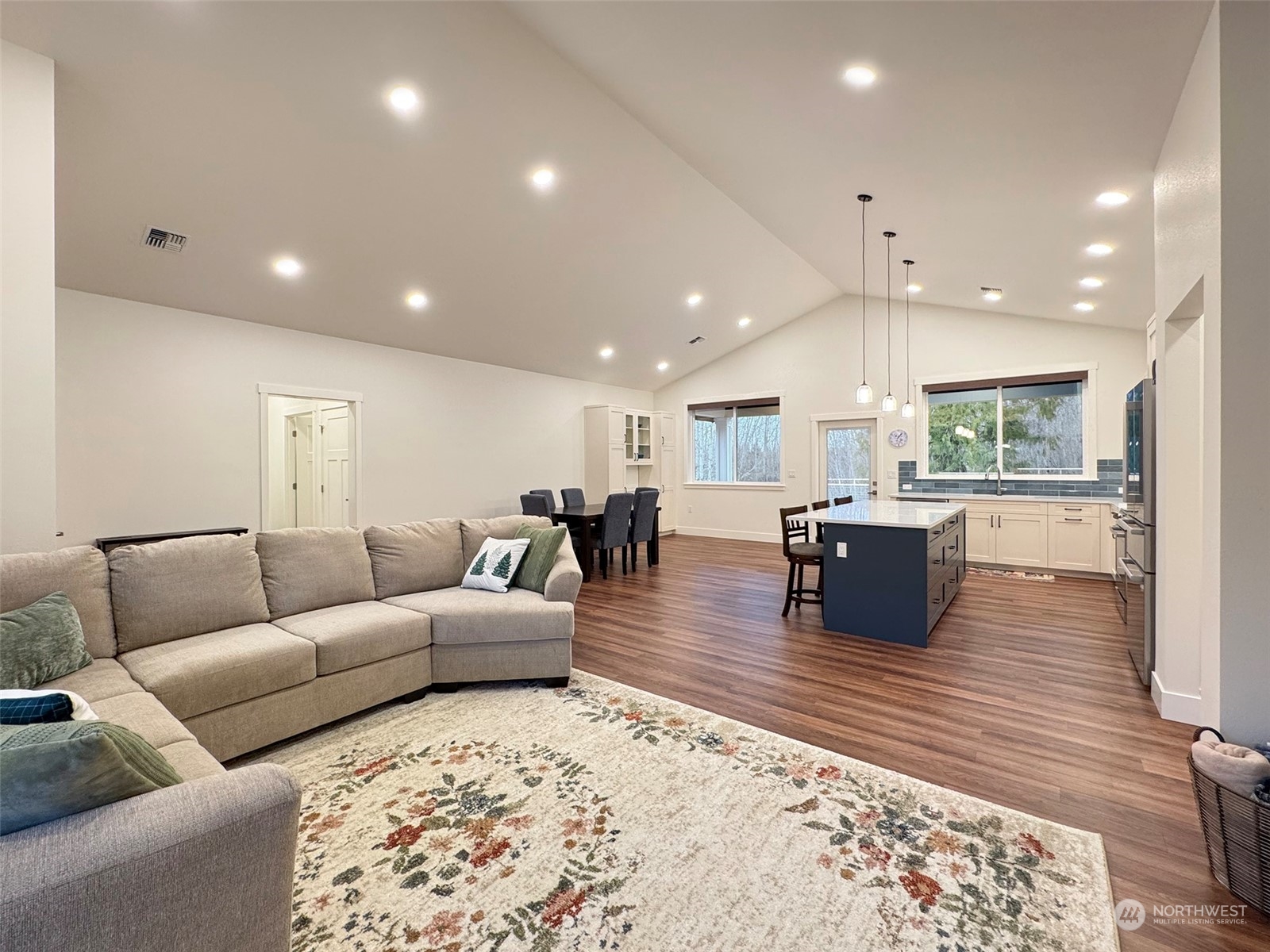 224 Grand Ridge Way Port Angeles, WA 98362 - Photo 12 of 40 Gallery Image 12