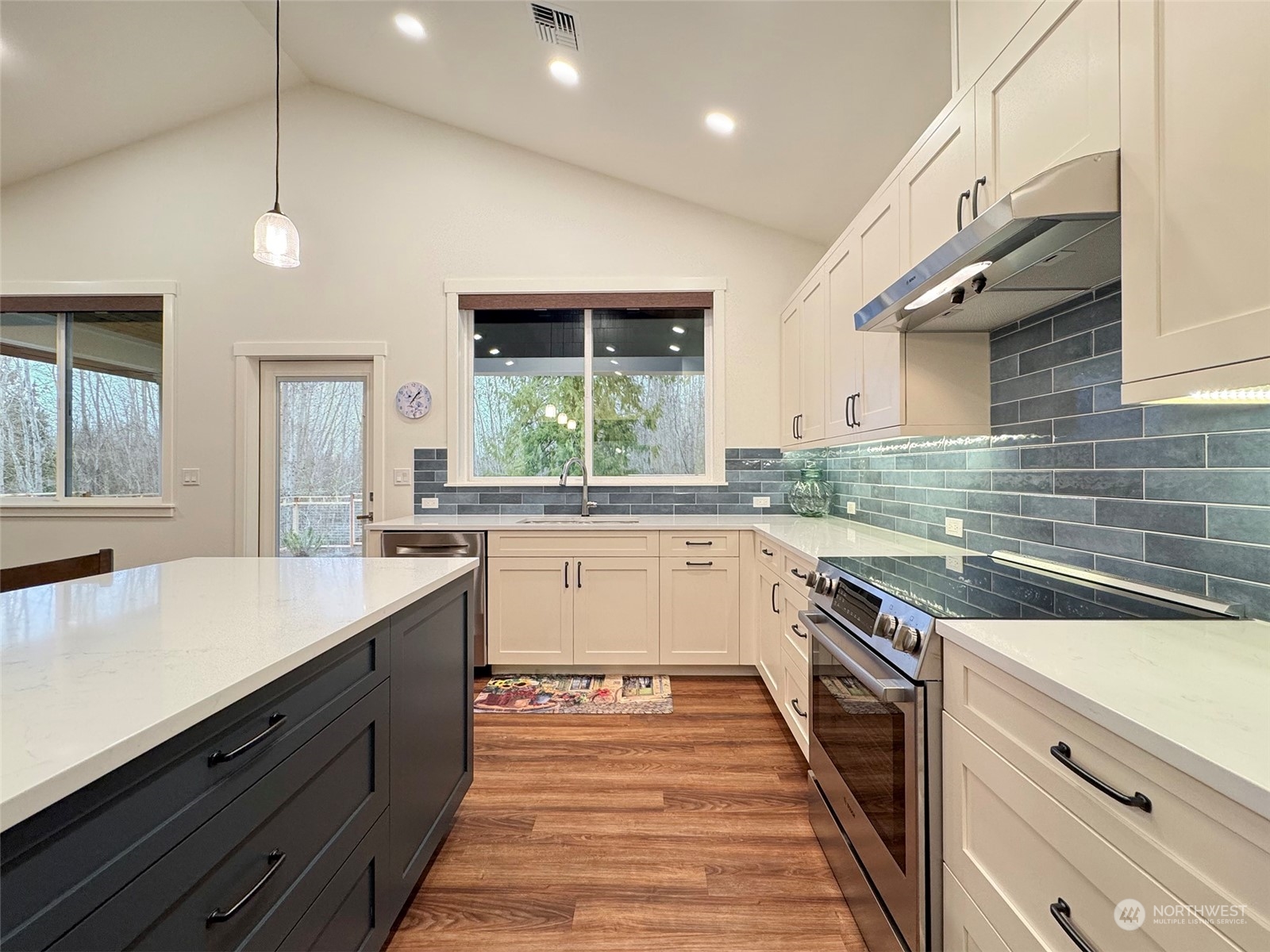 224 Grand Ridge Way Port Angeles, WA 98362 - Photo 15 of 40 Gallery Image 15