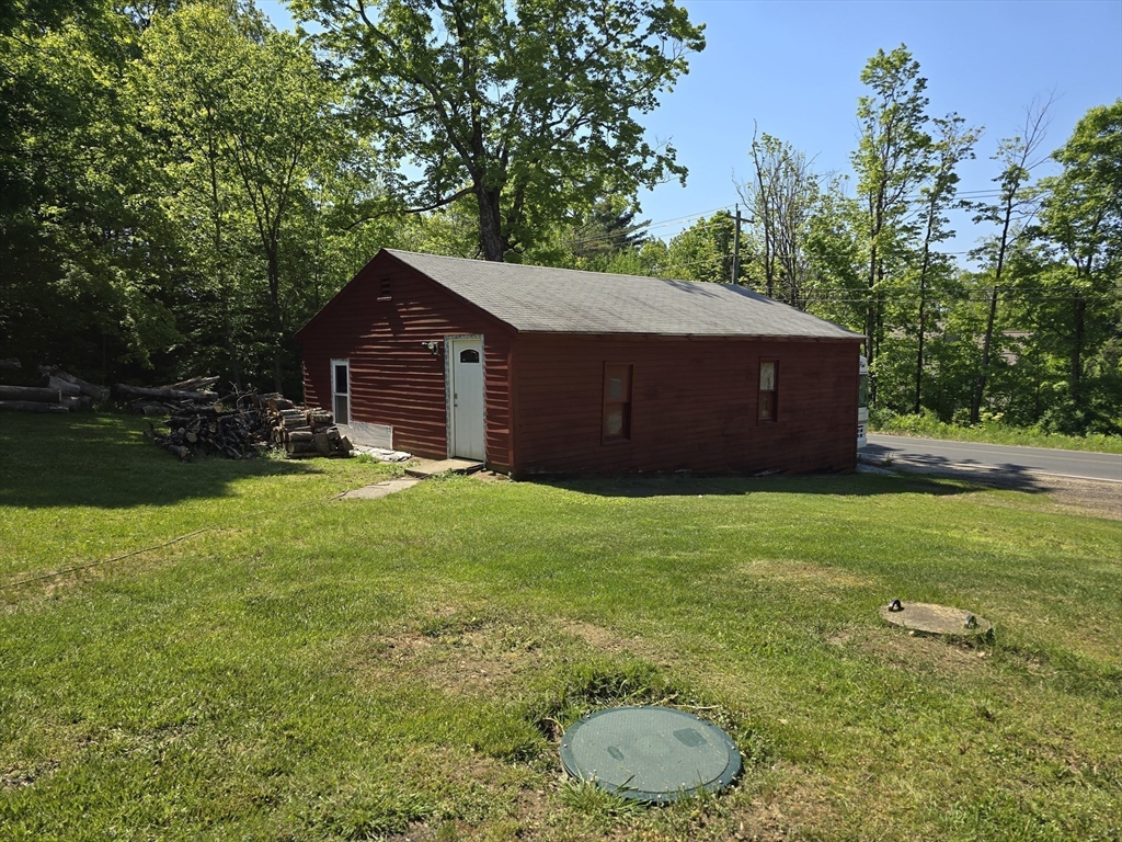 2 North Blandford Road Blandford, MA 01008 - Photo 5 of 28