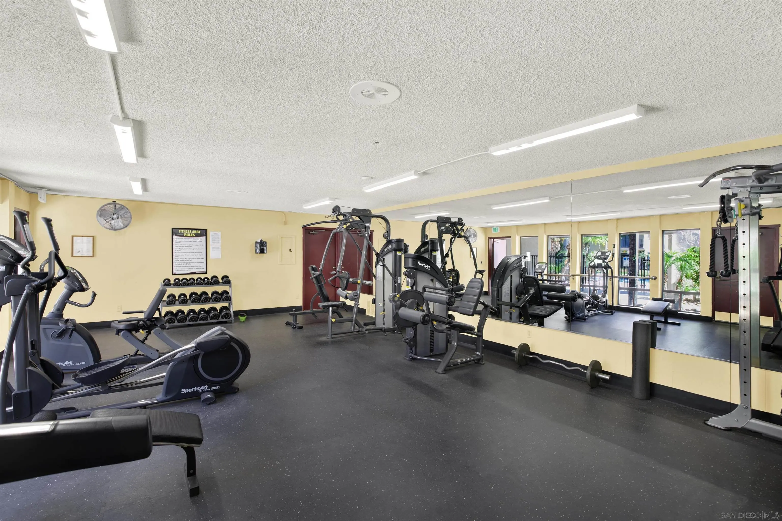 6780 Friars Road, Unit 153 San Diego, CA 92108 - Photo 19 of 21 a view of a room with gym equipment