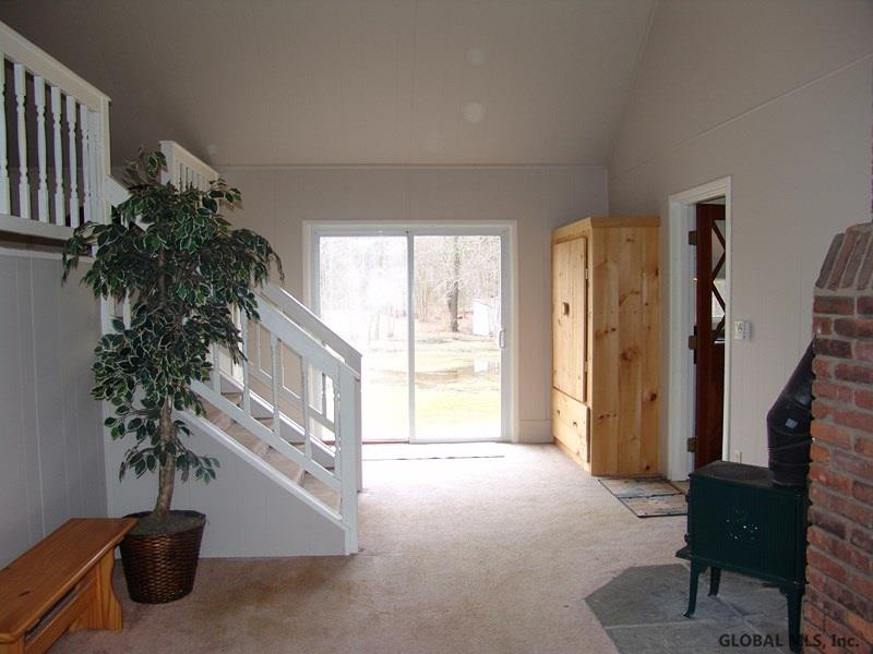343 Miller Road Rexford, NY 12148 - Photo 9 of 25 Photo 9