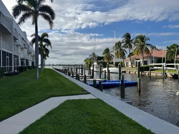 $5,000 | 1030 Sugar Sands Boulevard, Unit 171, Singer Island, FL 33404