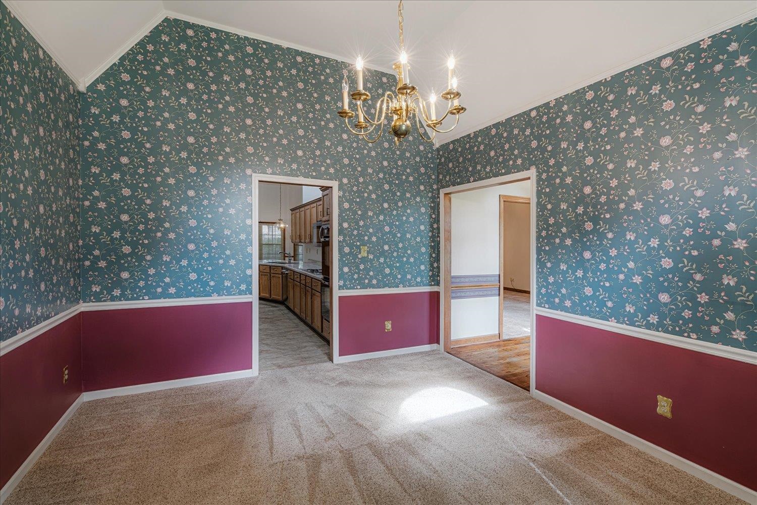 1665 Riverdale Road Germantown, TN 38138 - Photo 14 of 39 a view of a livingroom with a couch