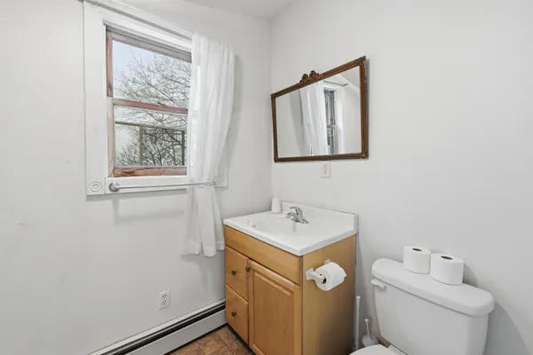 $449,000 | 446 Colchester Avenue, Burlington, VT 05401