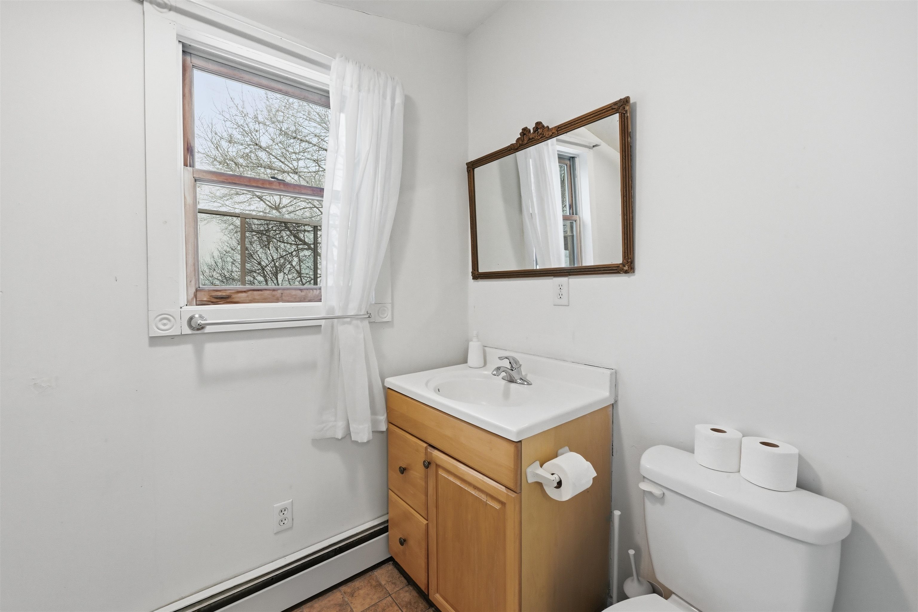 446 Colchester Avenue Burlington, VT 05401 - Photo 22 of 30