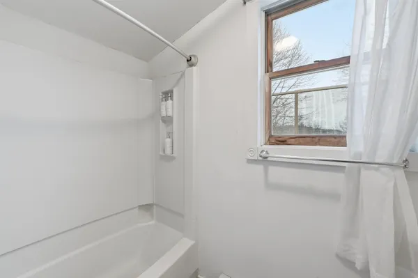 $449,000 | 446 Colchester Avenue, Burlington, VT 05401