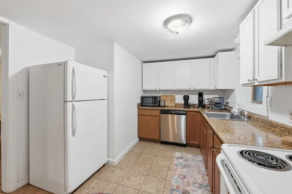 $449,000 | 446 Colchester Avenue, Burlington, VT 05401