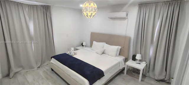 $1,375,000 | 420 Northeast 90th Street, El Portal, FL 33138