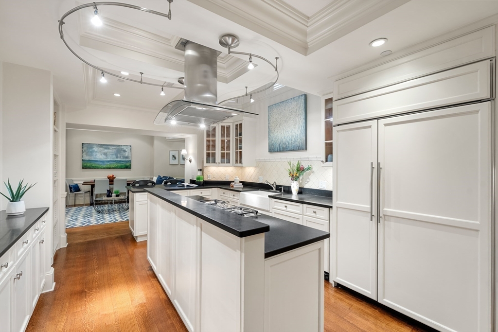 50 Beacon Street, Unit 1 Boston, MA 02108 - Photo 12 of 30