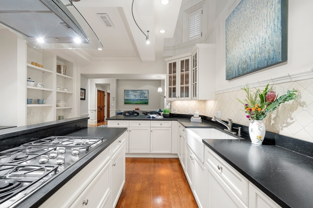 50 Beacon Street, Unit 1 Boston, MA 02108 - Photo 13 of 30