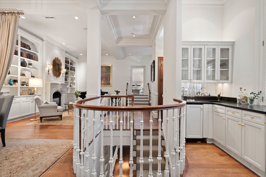 50 Beacon Street, Unit 1 Boston, MA 02108 - Photo 7 of 30